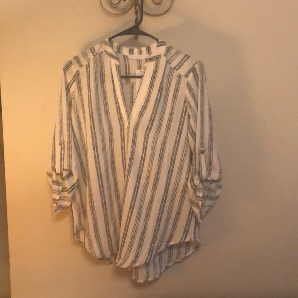 *LUSH* Split Neck Blouse